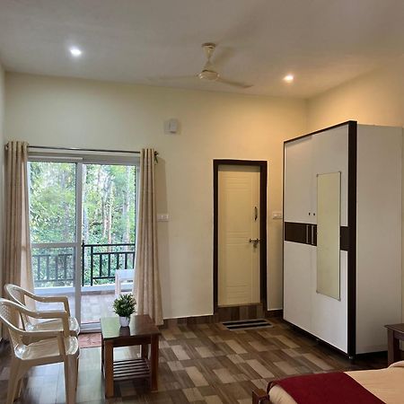 Appartement Sri Lakshmi Estates à Siddāpur Extérieur photo